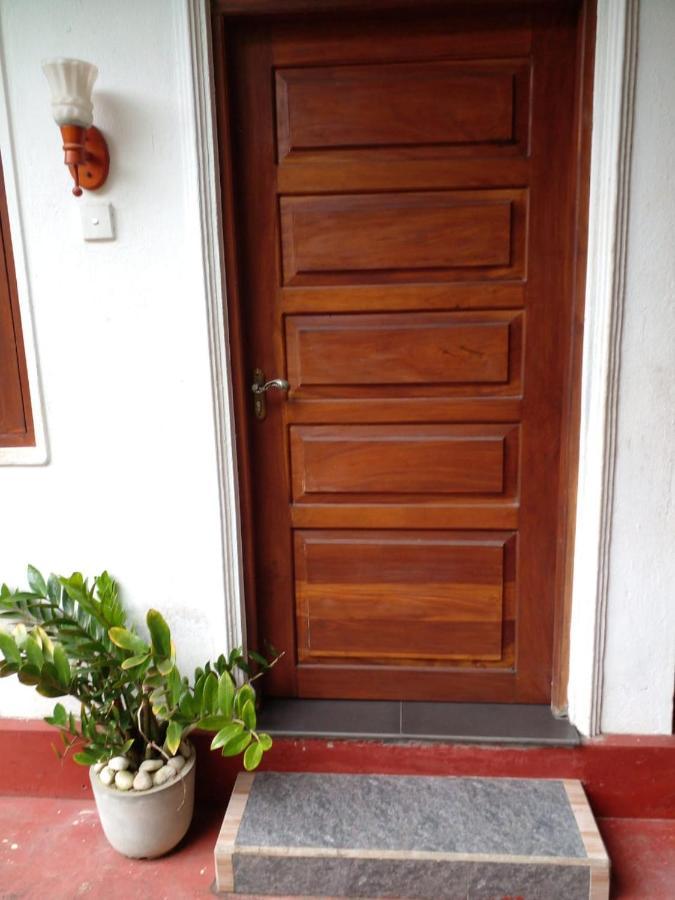 Shan Villa Bentota Esterno foto