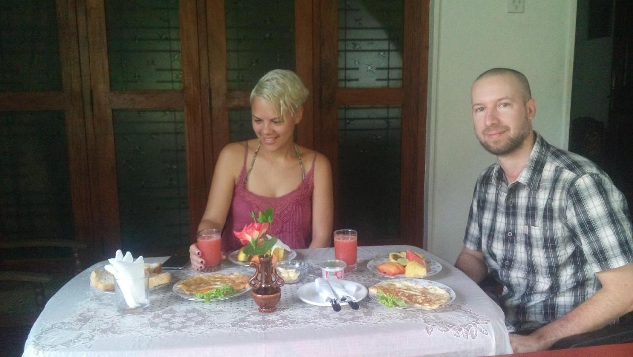 Shan Villa Bentota Esterno foto